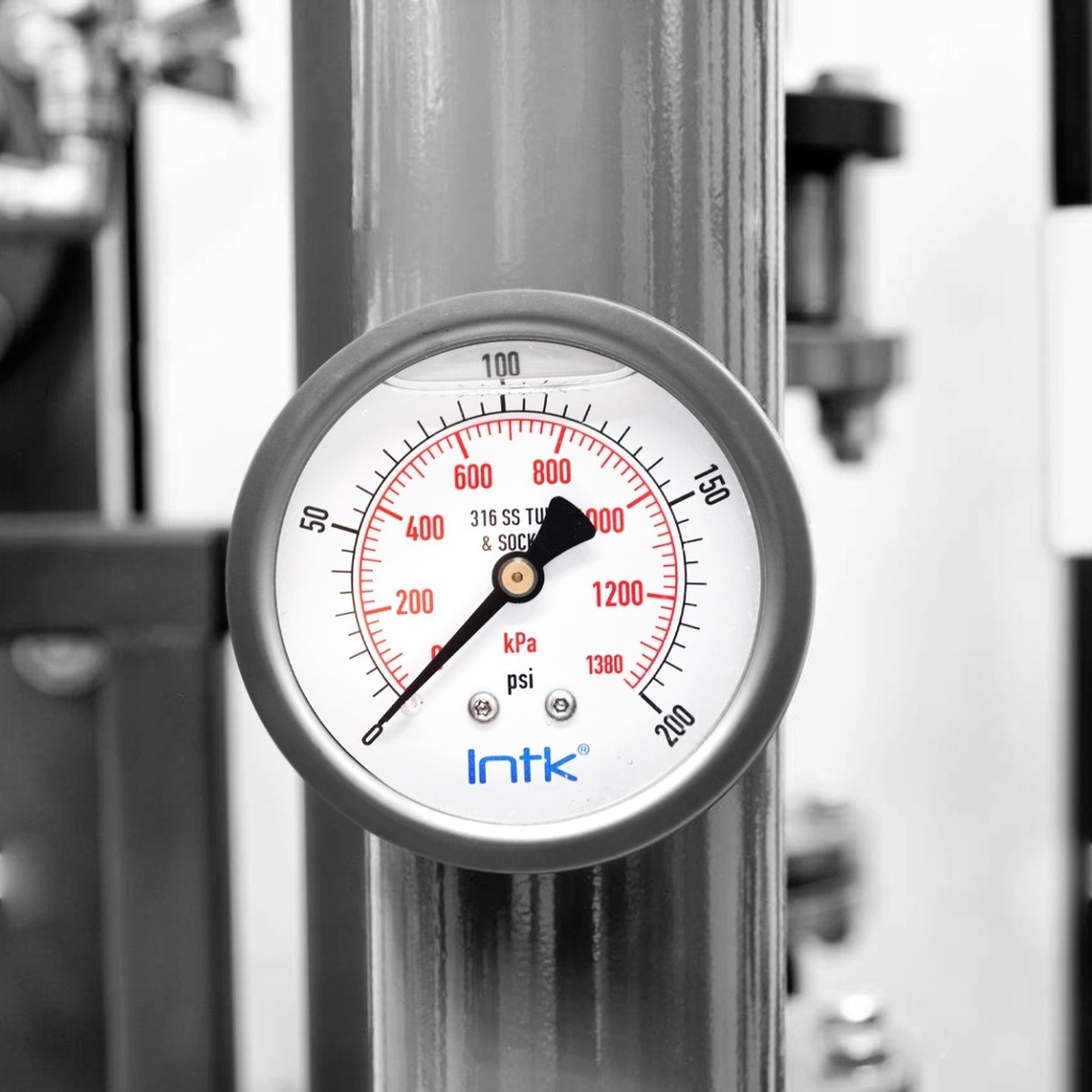 Manómetro P/petroquímica Manejo D/agua 200 Psi Con. 1/4